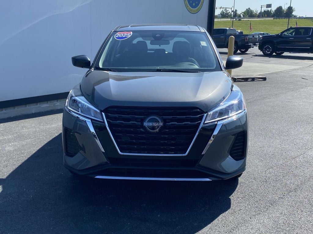 2025 Nissan Kicks Play S