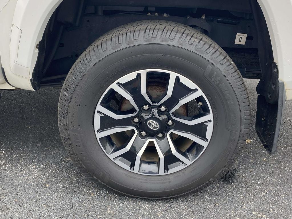 2020 Toyota Tacoma 4WD SR5
