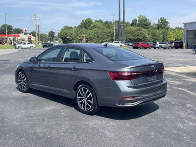 2025 Volkswagen Jetta SE
