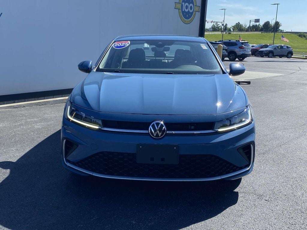 2025 Volkswagen Jetta SE