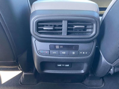 2023 Honda Pilot 2WD Touring