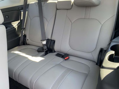 2023 Honda Pilot 2WD Touring