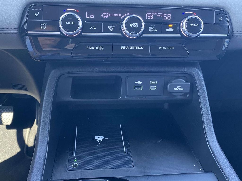 2023 Honda Pilot 2WD Touring