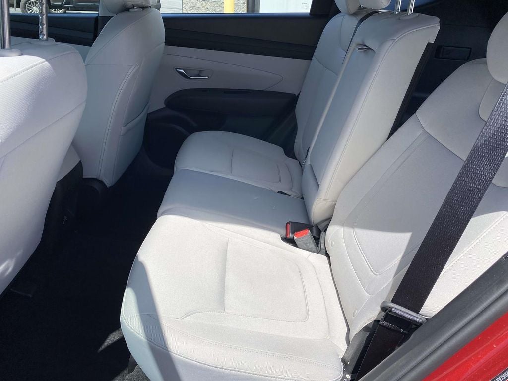2025 Hyundai Tucson SE