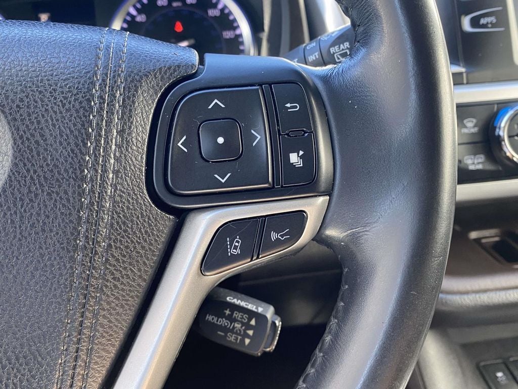 2017 Toyota Highlander XLE