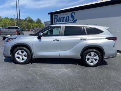 2024 Toyota Highlander LE