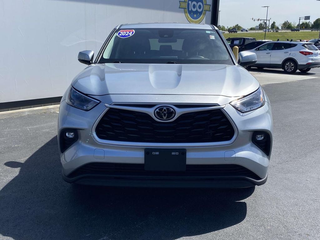 2024 Toyota Highlander LE