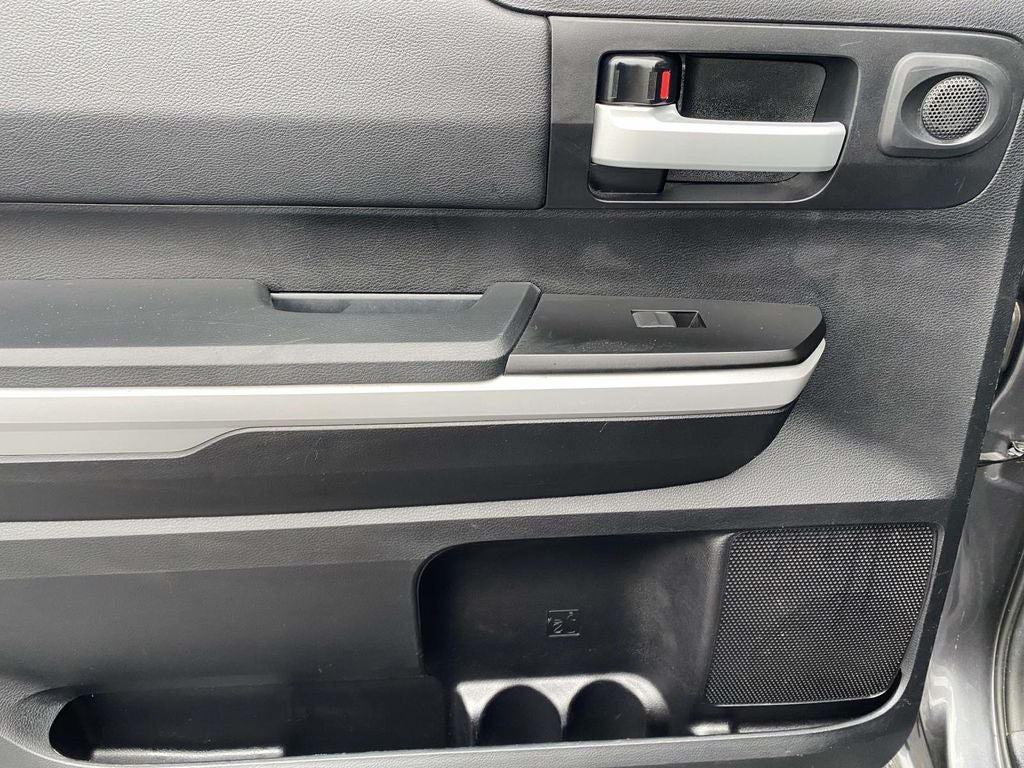 2019 Toyota Tundra SR5 5.7L V8