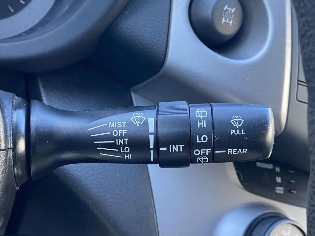 2007 Toyota RAV4 Sport