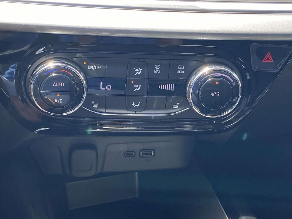 2026 Chevrolet Trax LT - Photo 27