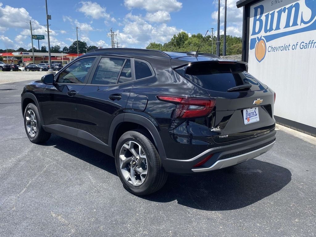 2026 Chevrolet Trax LT - Photo 3