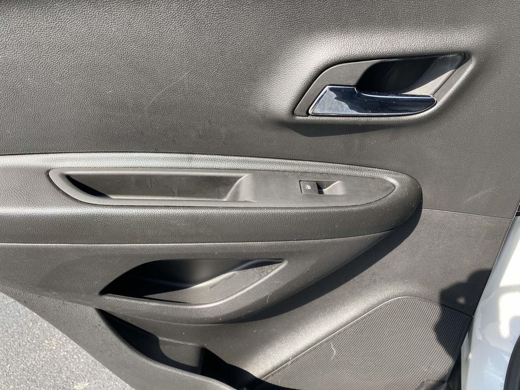2022 Chevrolet Trax LS