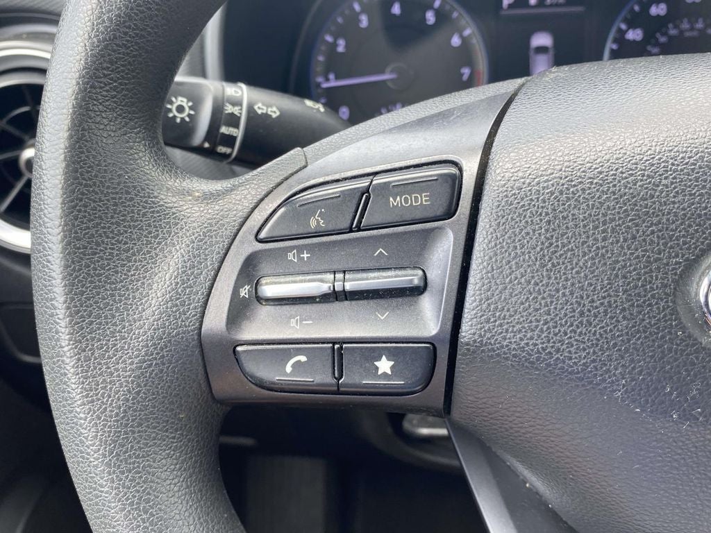 2023 Hyundai Kona SE