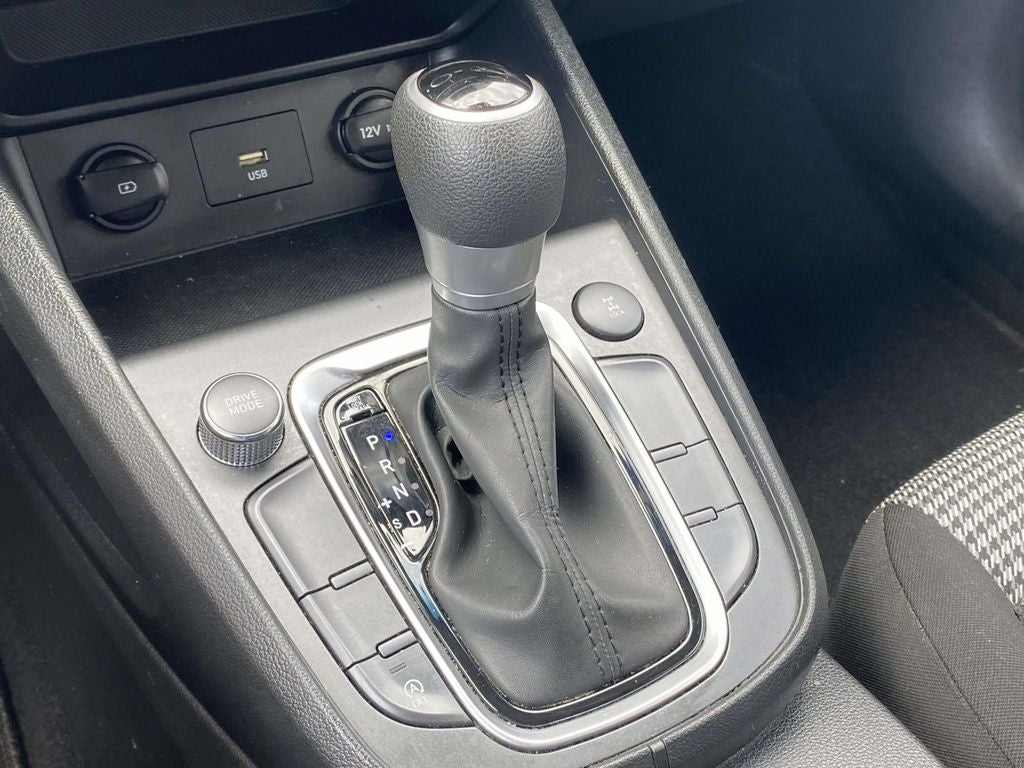 2023 Hyundai Kona SE